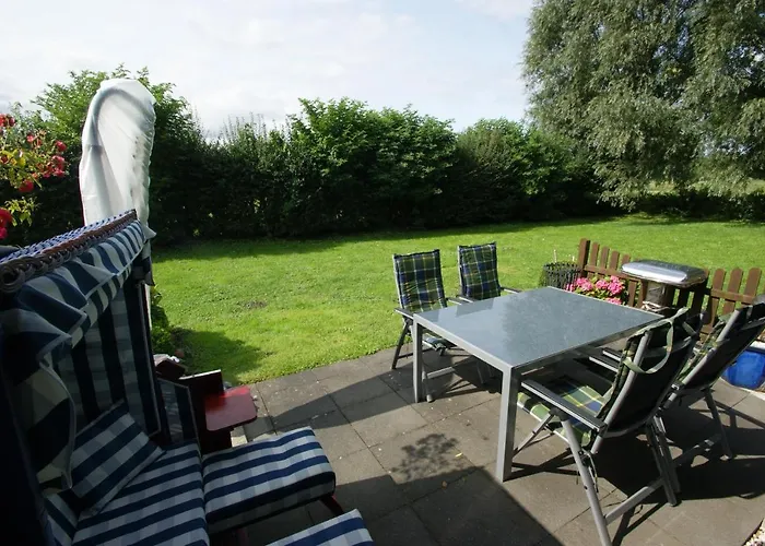 Ostseewelle * Schonberger Strand